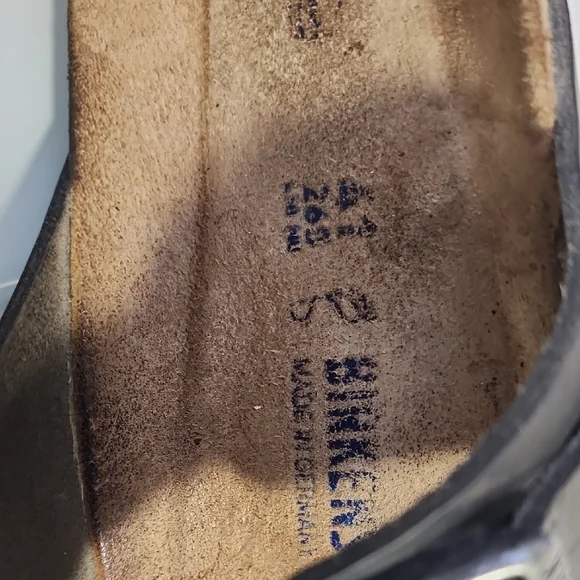 Birkenstock Black Leather Sandals - Picture 2 of 4